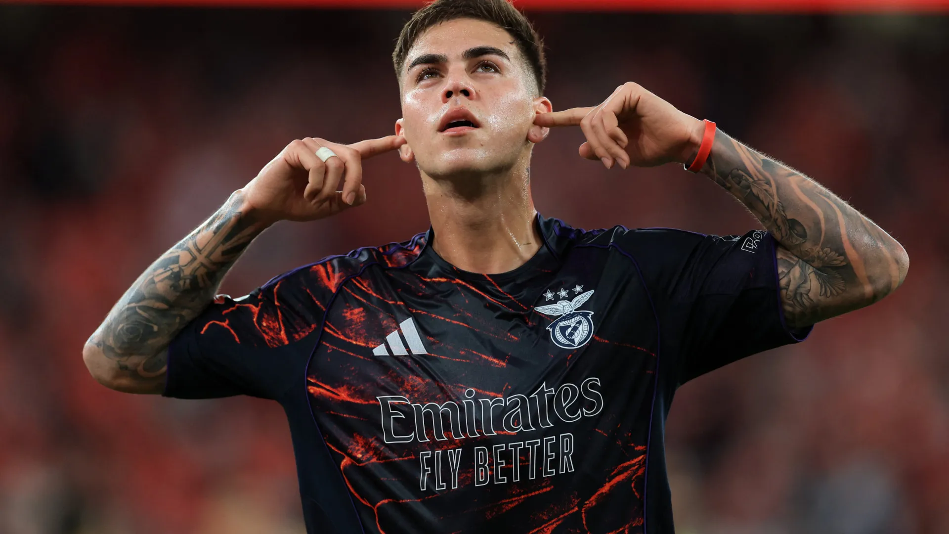 
                    Rolo compressor à Benfica despachou AVS antes da visita ao Real Madrid
                