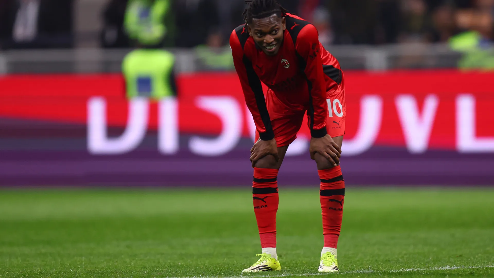 
                    Parma trava série impressionante do AC Milan e Inter é ainda mais líder
                