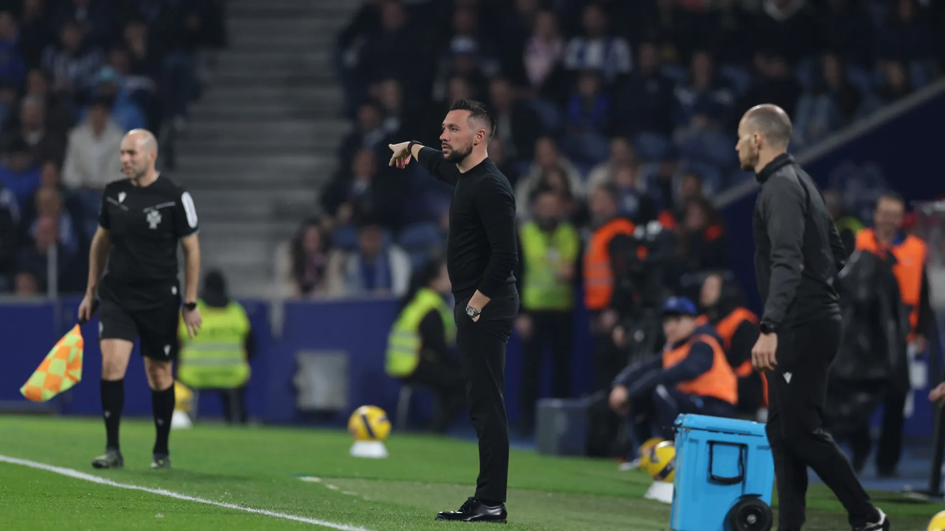 
                    A reação de Farioli à vitória suada do FC Porto ao Rio Ave
                