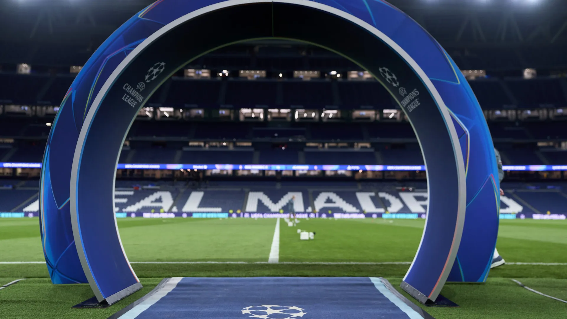 Real Madrid-Benfica: Engolida em 'turbilhão', águia precisa de um milagre