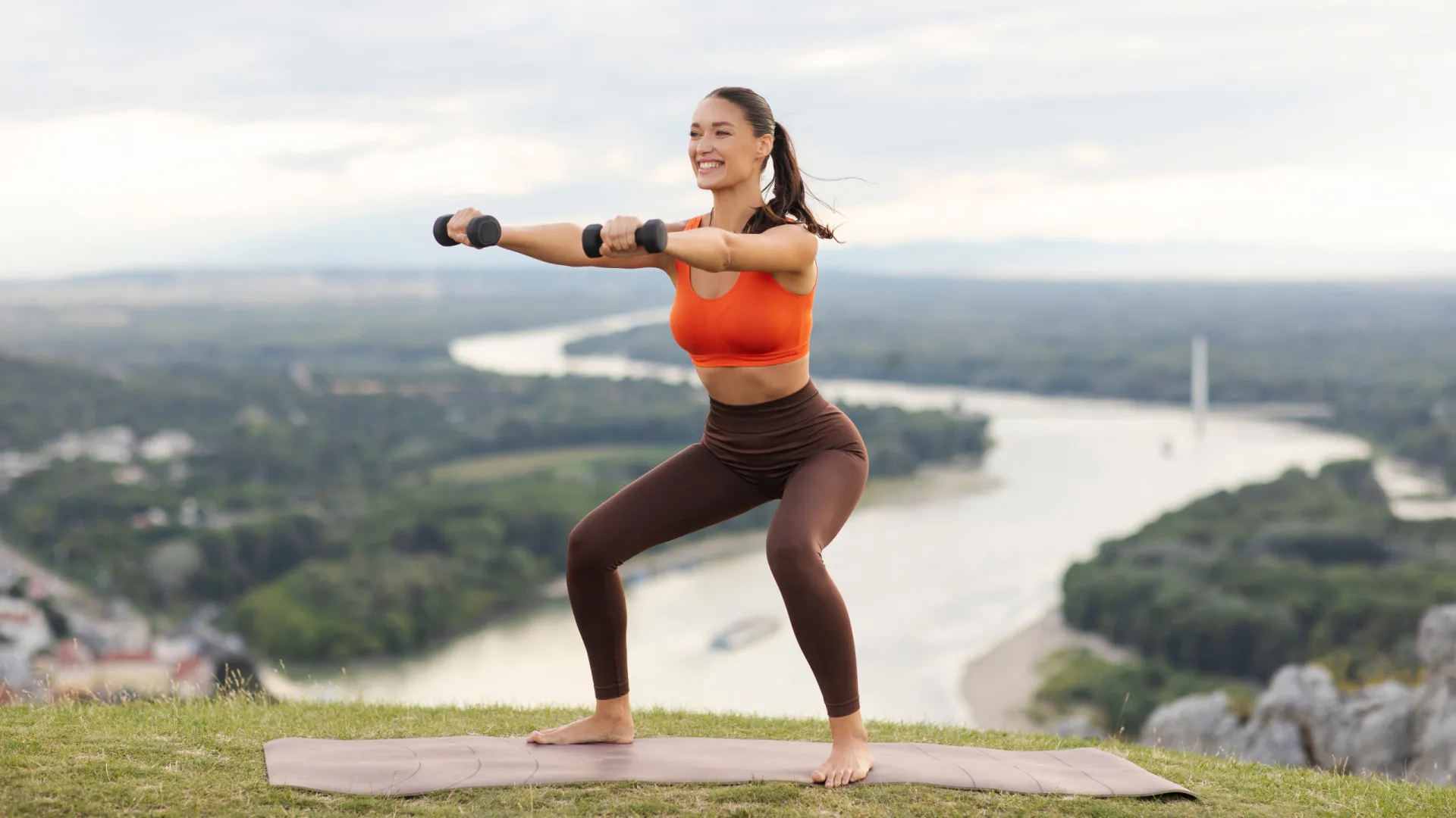 
                    Calçado adequado para treinar pernas (e proteger as costas!) Eis 9 opções
                