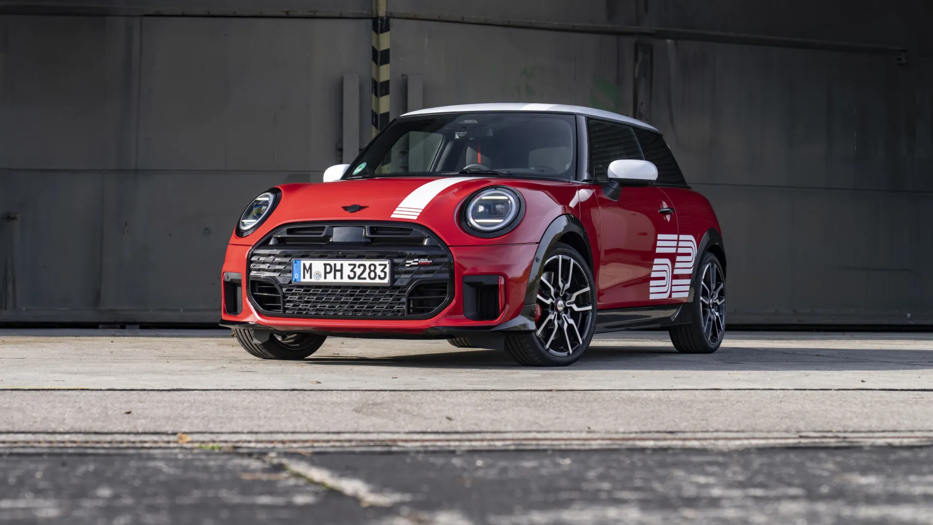 
                    MINI celebra ícone do Rali de Monte Carlo em nova edição especial
                