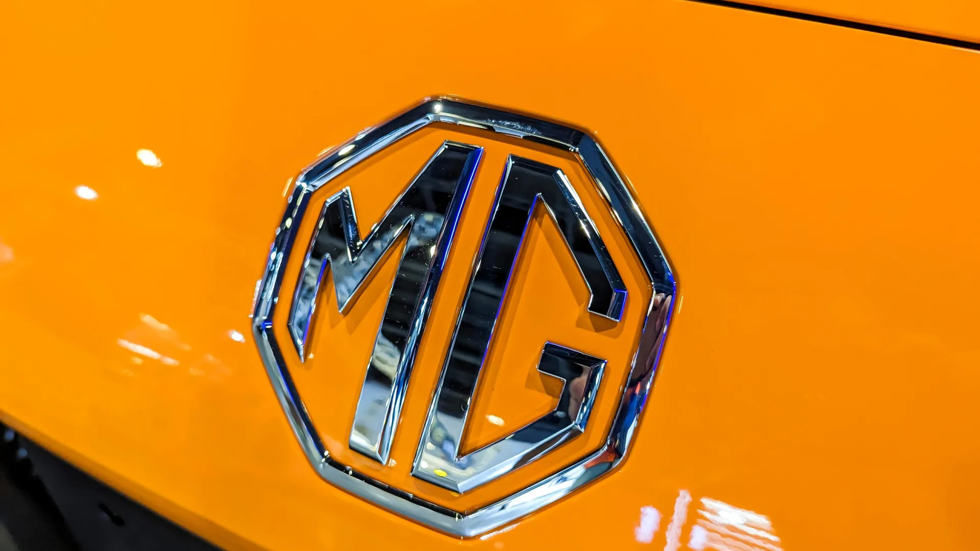 
                    MG atingiu 1 milhão de carros vendidos na Europa. É um marco
                