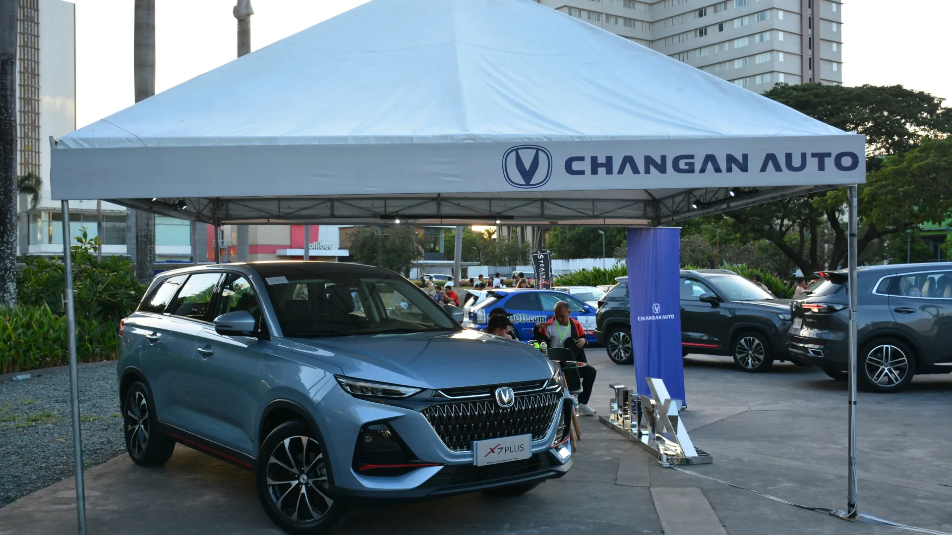 
                    Baterias de estado sólido para 1.500 km chegam a carros Changan este ano
                