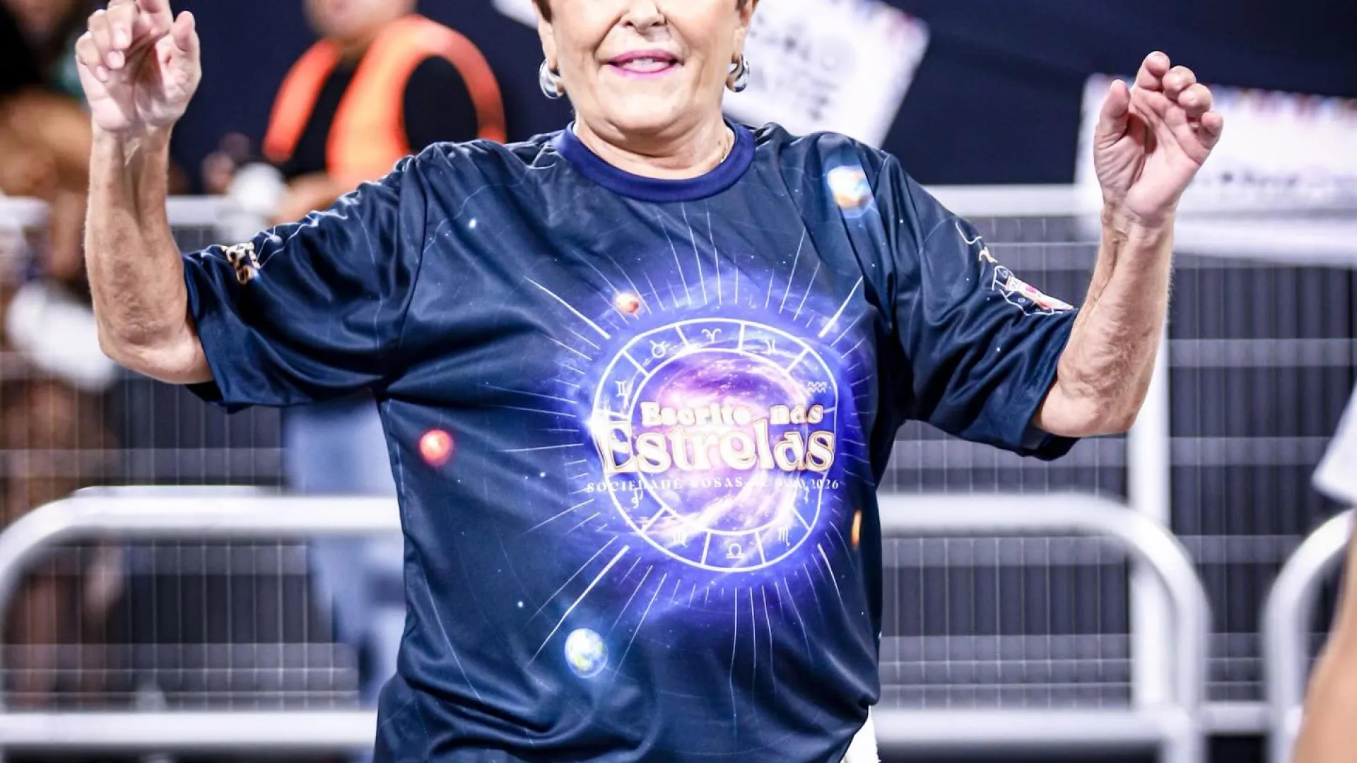 Estrela das redes: Astróloga Márcia Sensitiva internada após fortes dores