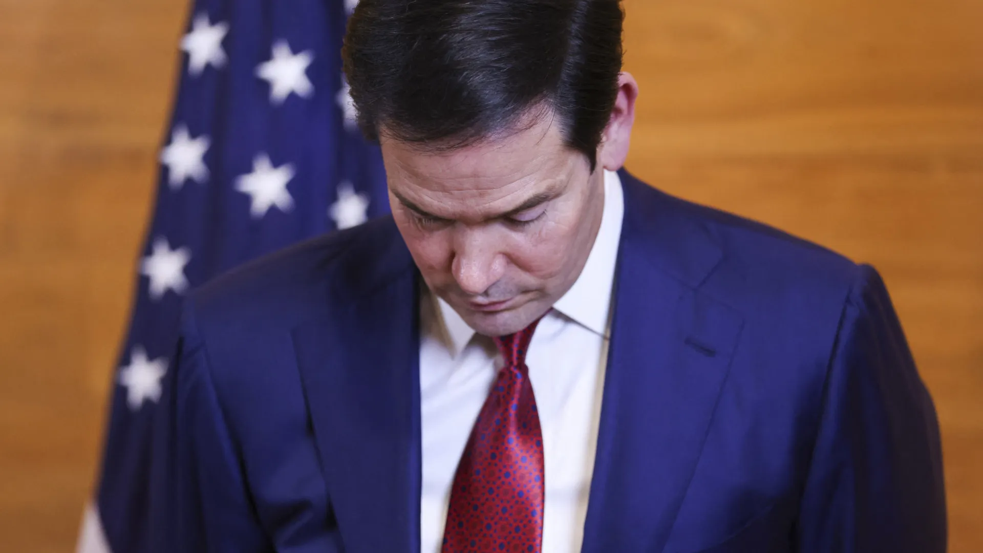 
                    Membros da equipa de Marco Rubio reunem-se com neto de Raul Castro
                