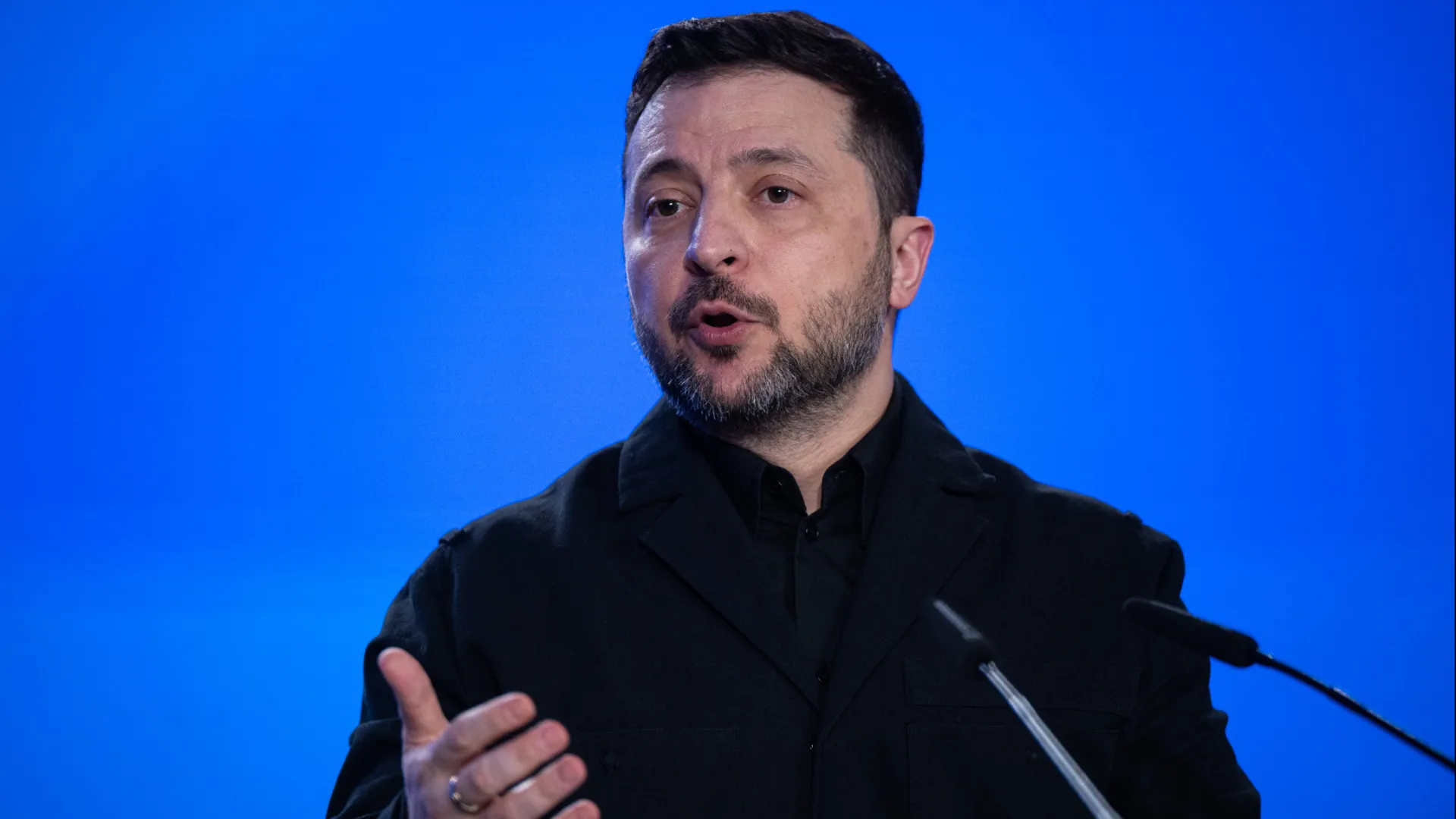 
                    Zelensky propõe trégua energética a Moscovo para responder à crise
                