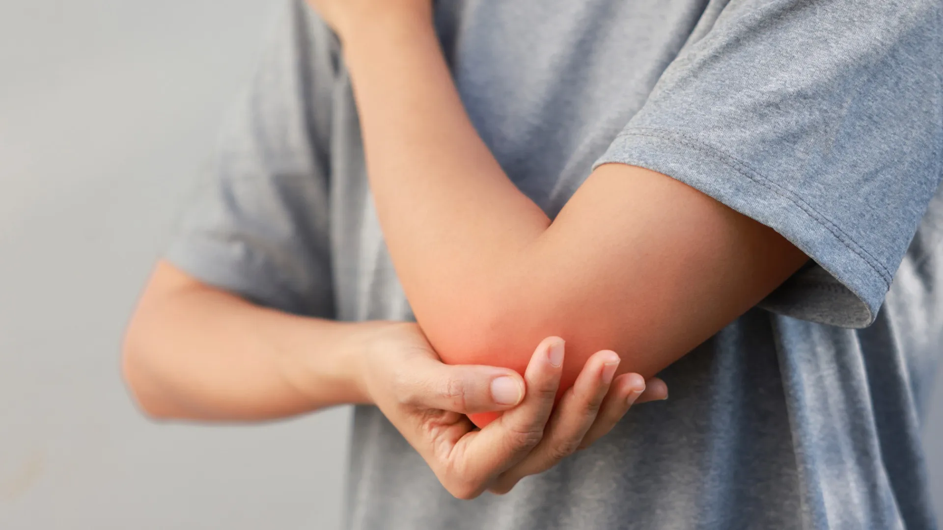 
                    É por isto que sente um 'choque' quando bate com o cotovelo
                