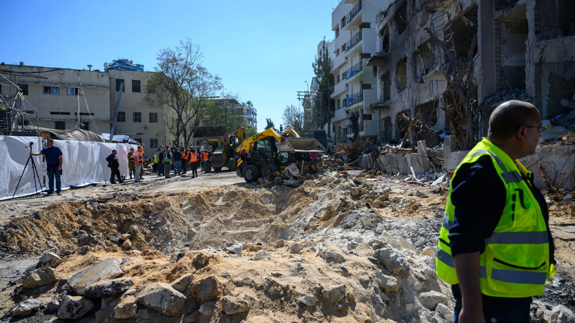 
                    Israel anuncia alívio das restrições de emergência  
                