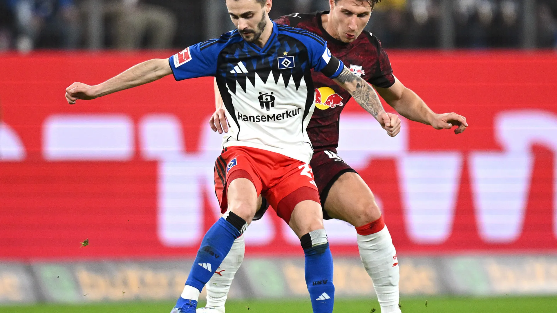 
                    Golo de Fábio Vieira e penálti defendido não chegaram para travar Leipzig
                