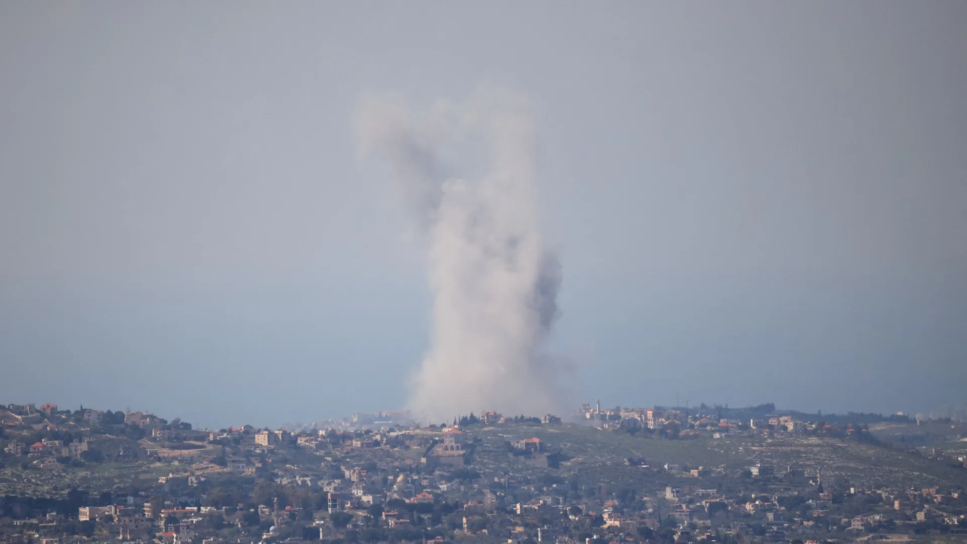 Londres convoca embaixador do Irão: Teerão "deve ser responsabilizado"