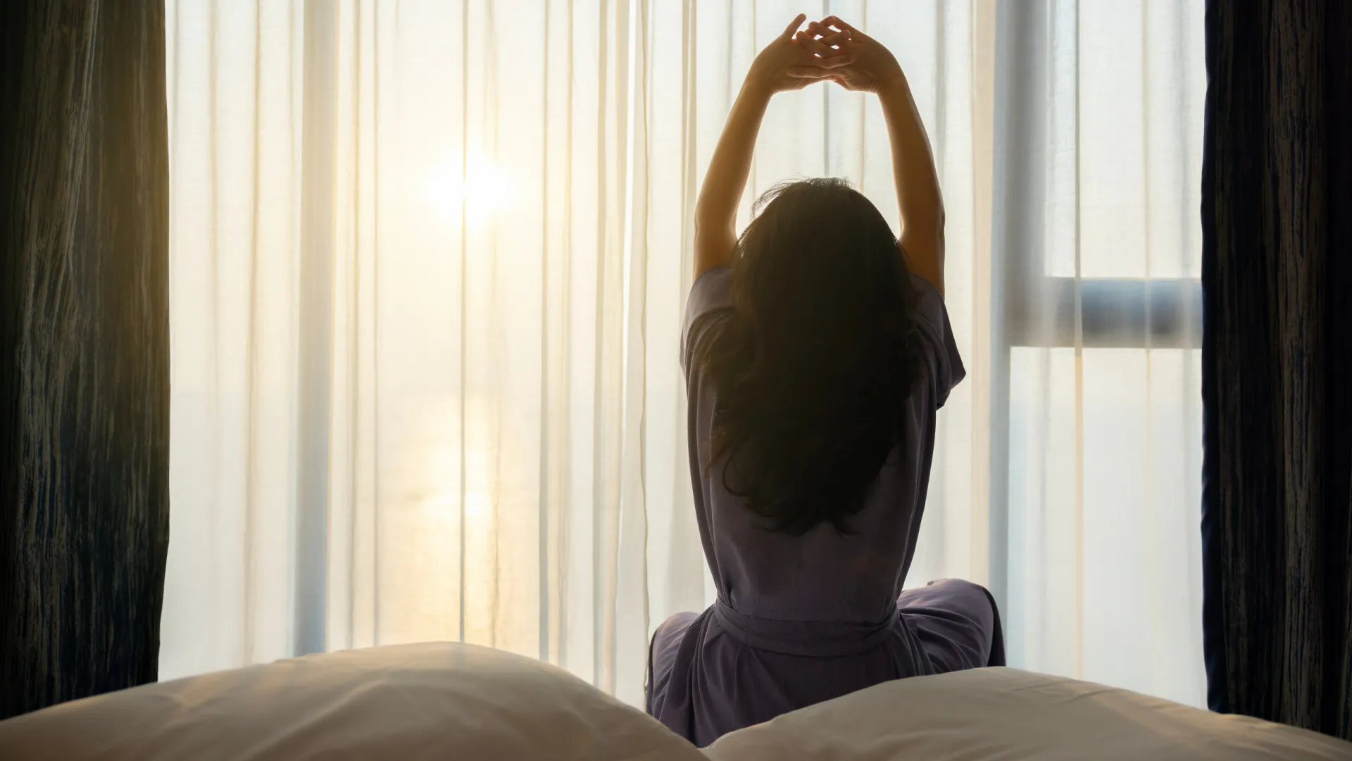 
                    Difícil acordar cedo? Ritual simples de 20 minutos diminui o cansaço
                