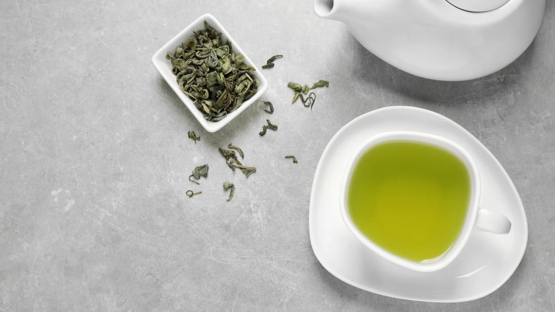 
                    O que acontece ao seu corpo quando bebe chá verde todos os dias?
                