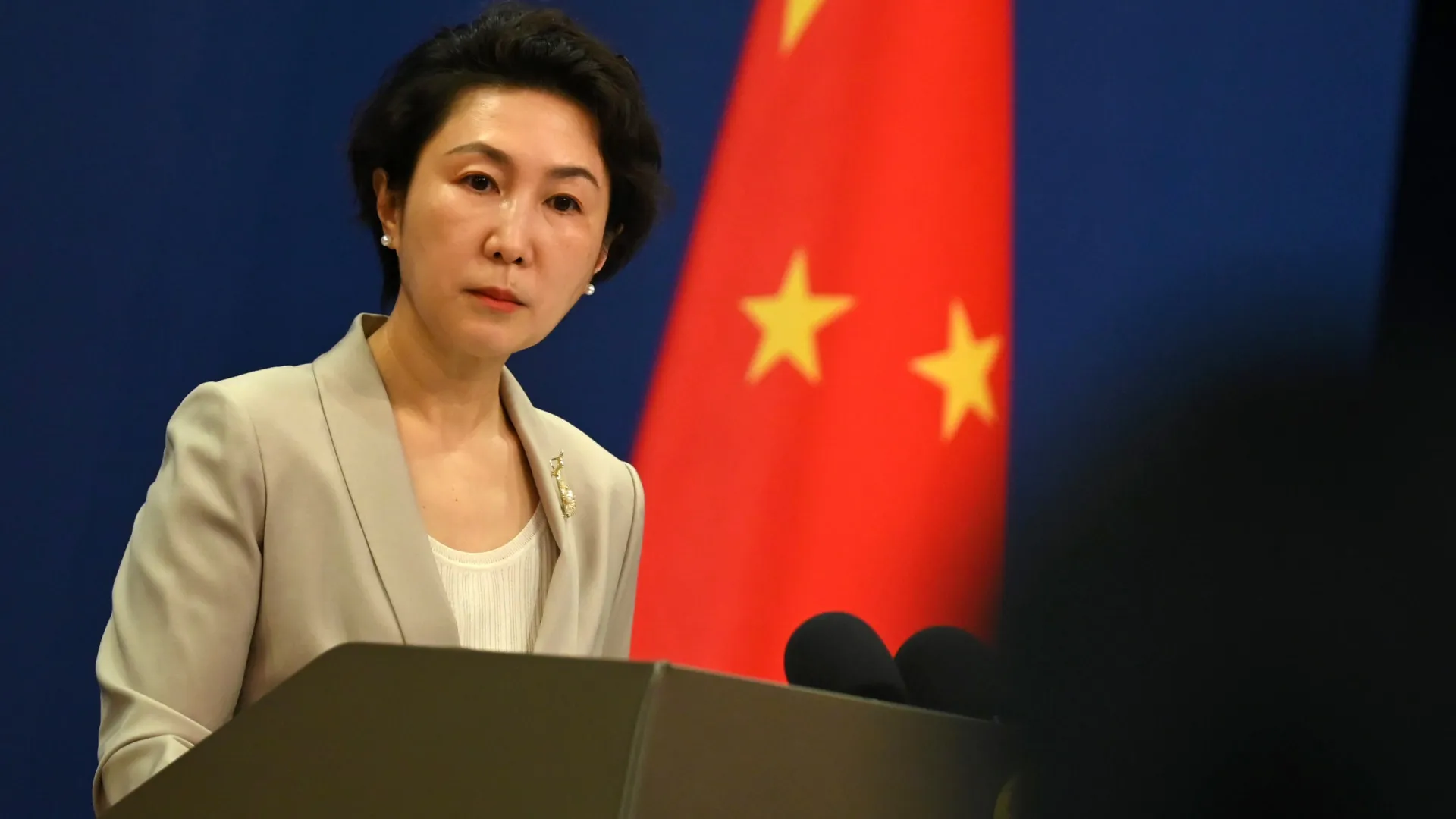 
                    China rejeita uso do comércio como 