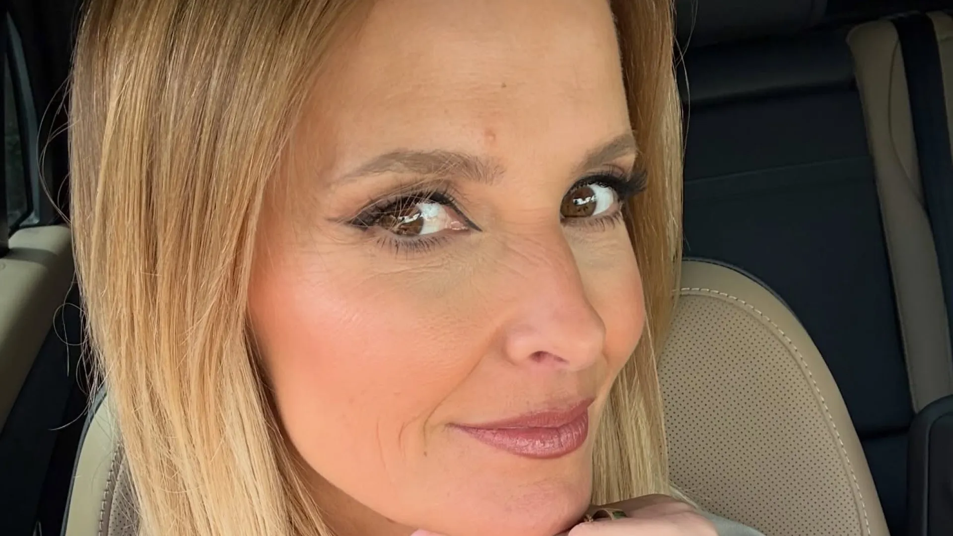 
                    Cristina Ferreira fez sucesso com mocassins de 39 euros. 