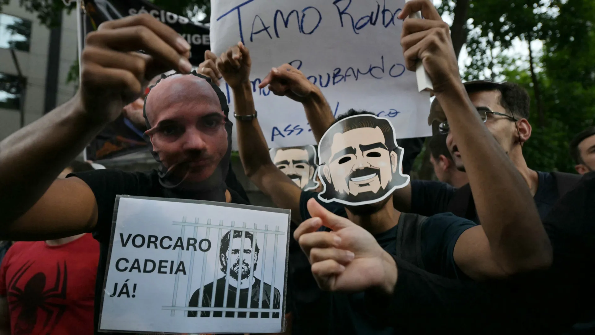 Preventiva para banqueiro suspeito de fraude multimilionária no Brasil