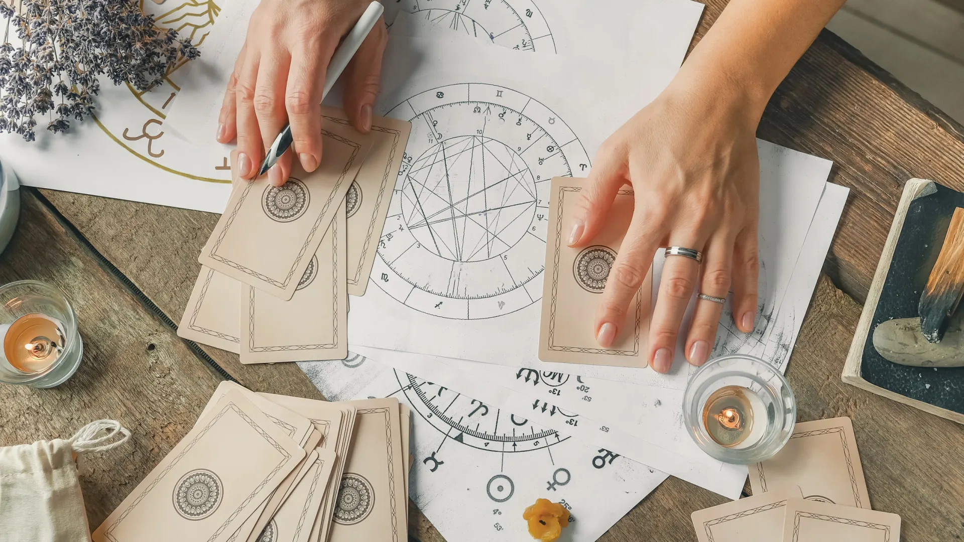 
                    O sucesso chega à vida destes signos quando Mercúrio retrógado terminar
                