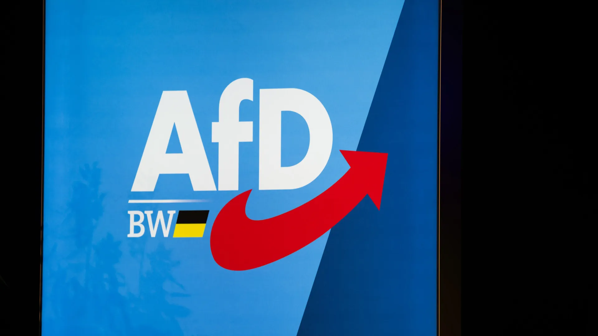 Direita radical alemã deverá ver apoio reforçado nas eleições regionais