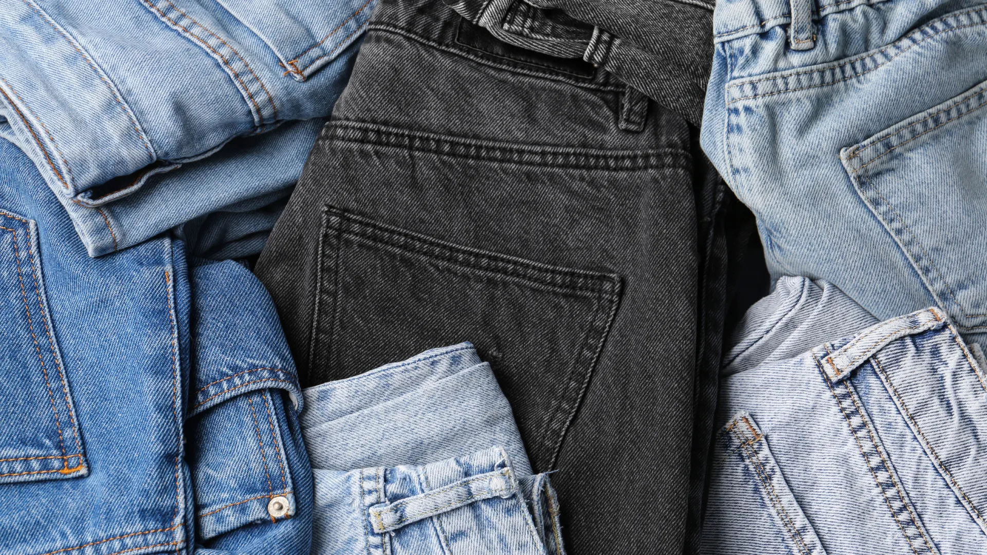 
                    6 formas de reaproveitar as calças de ganga que já não usa
                