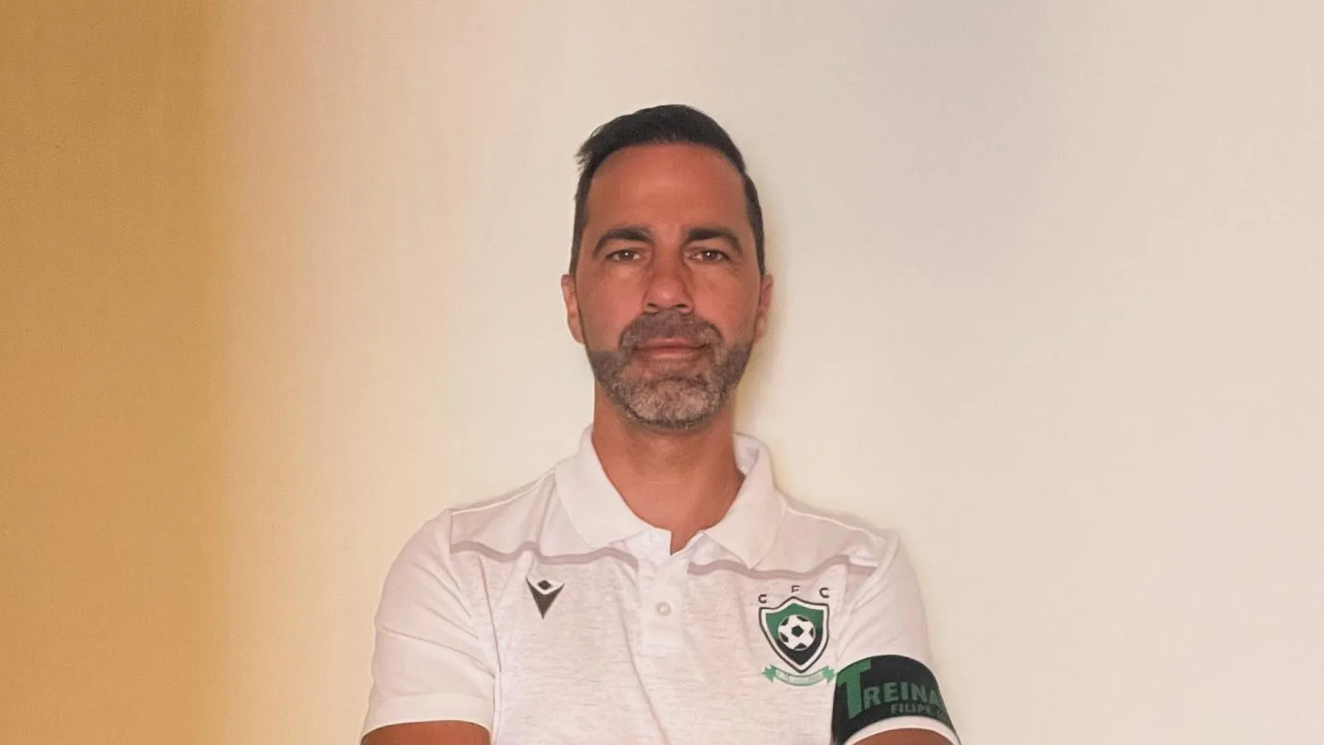 Treinador do Guia suspenso pela FPF após assédio sexual a jogadoras