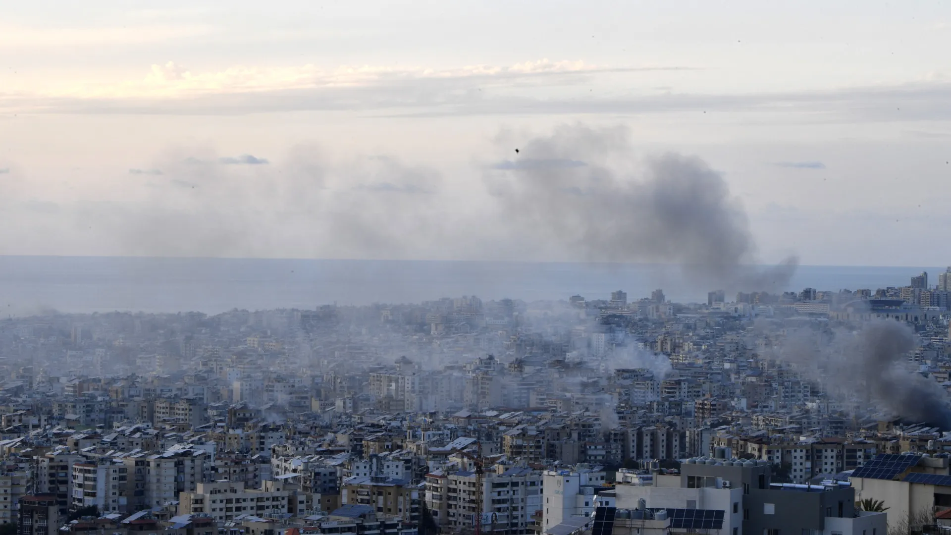 
                    Israel diz ter atingido mais de 400 alvos iranianos ao longo do dia
                