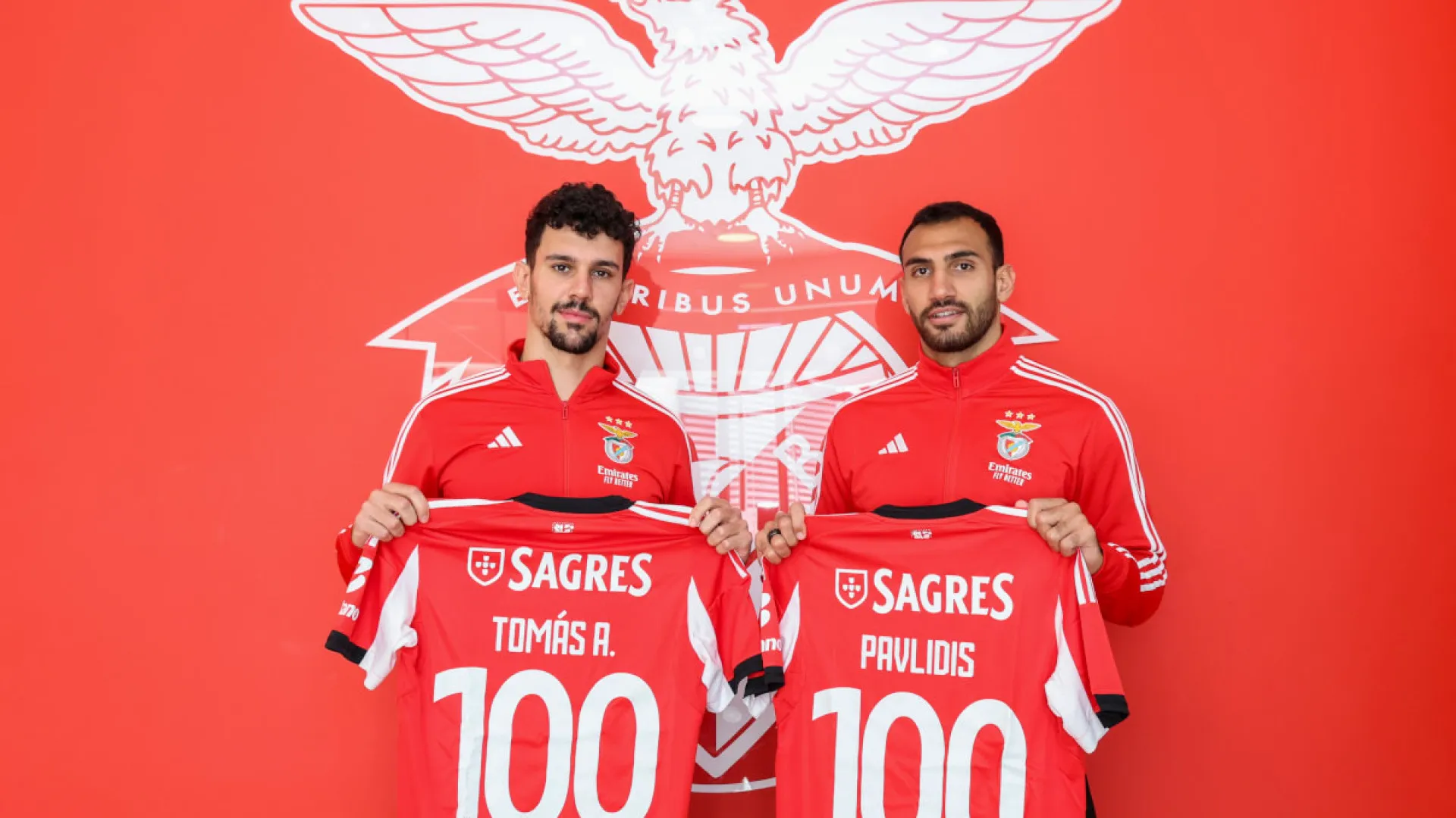 "É um sonho". Tomás Araújo e Pavlidis já levam 100 jogos pelo Benfica