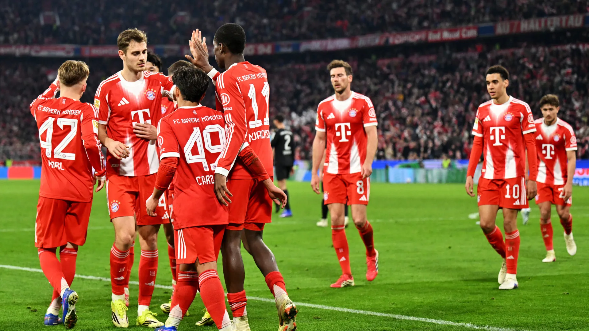 Imparável líder Bayern Munique vence Mönchengladbach na Bundesliga