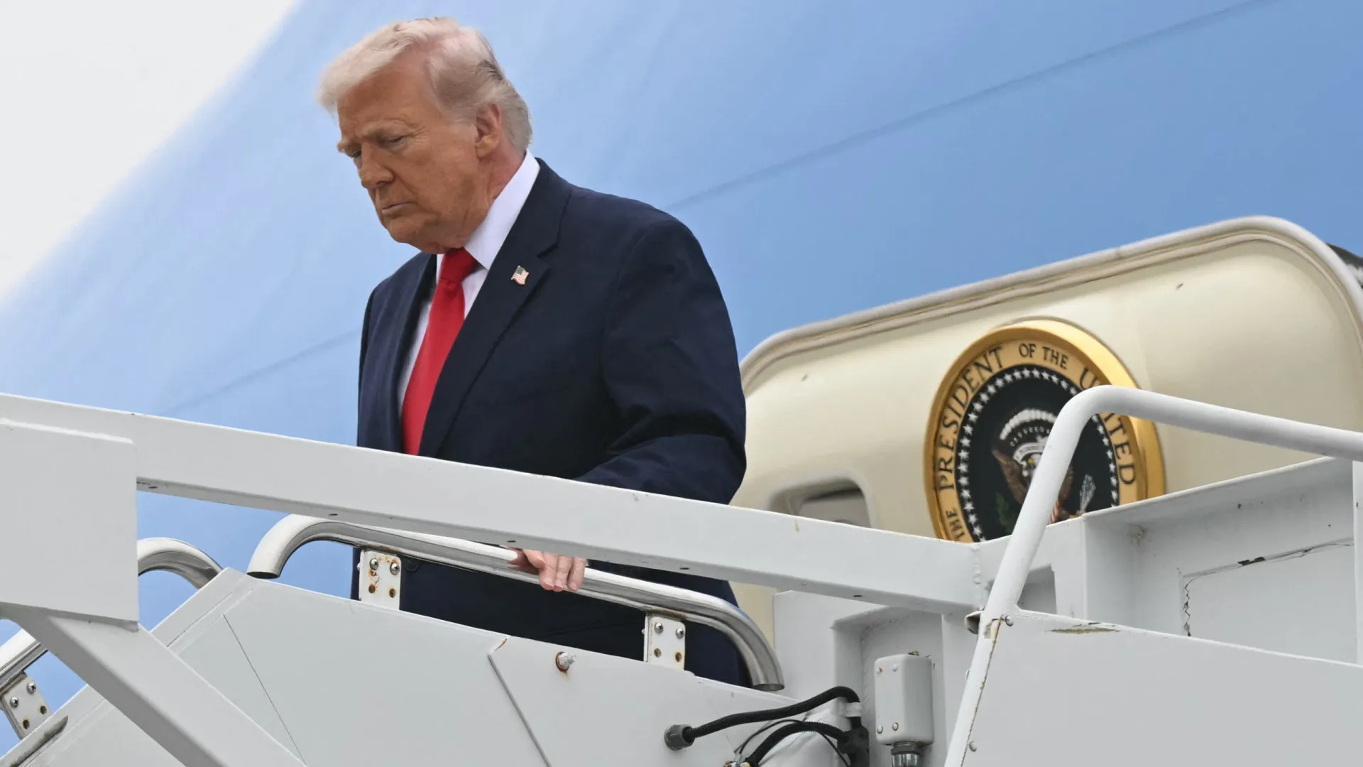 
                    ONG diz que licença dos EUA dá luz verde para pilhar Amazónia venezuelana
                