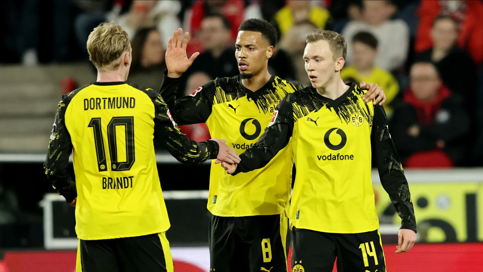 
                    Fábio Silva suplente utilizado na vitória do Borussia Dortmund em Colónia
                