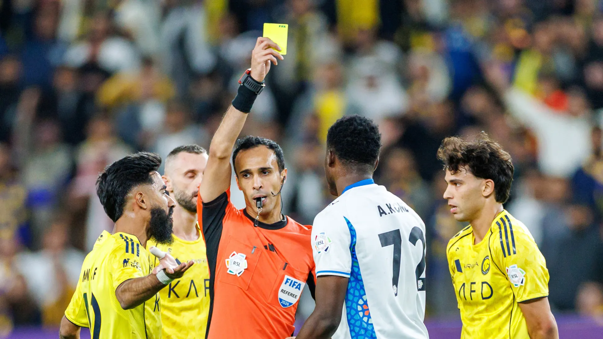 
                    Não há Cristiano Ronaldo, há João Félix. Al Nassr soma vitória dramática
                