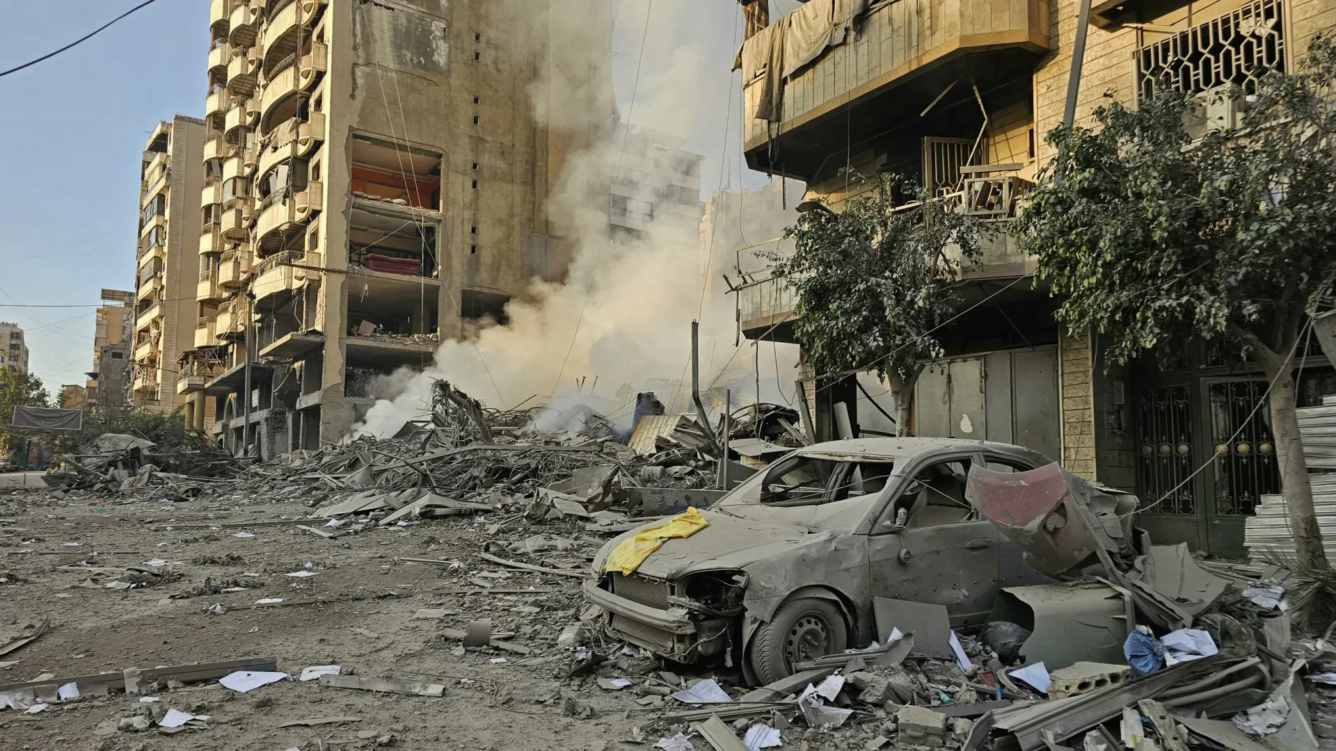 
                    Sobe para 773 o número de mortos em ataques aéreos israelitas no Líbano
                