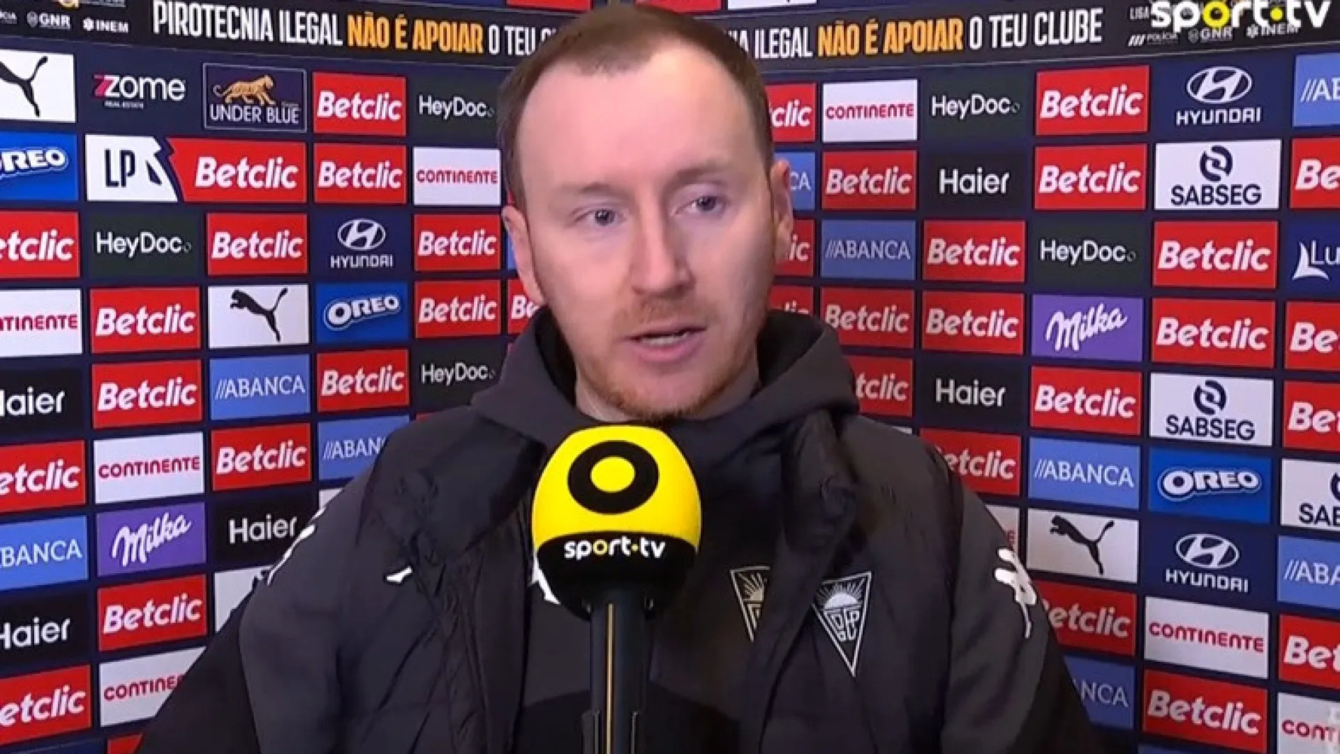 "Não mandamos o guarda-redes para o chão". O duro recado de Ian Cathro
