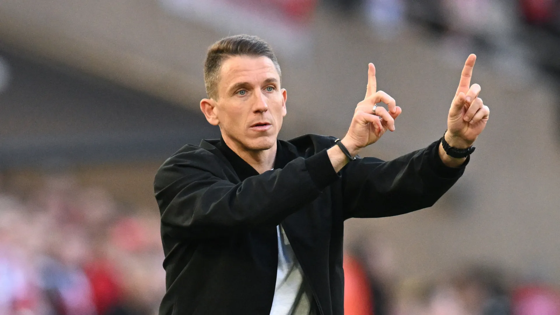 Oficial: Daniel Bauer despedido pelo Wolfsburgo