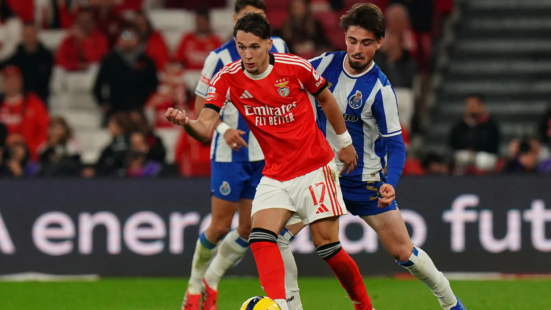 FC Porto-Benfica e Sp. Braga-Sporting prometiam, mas deixaram tudo igual