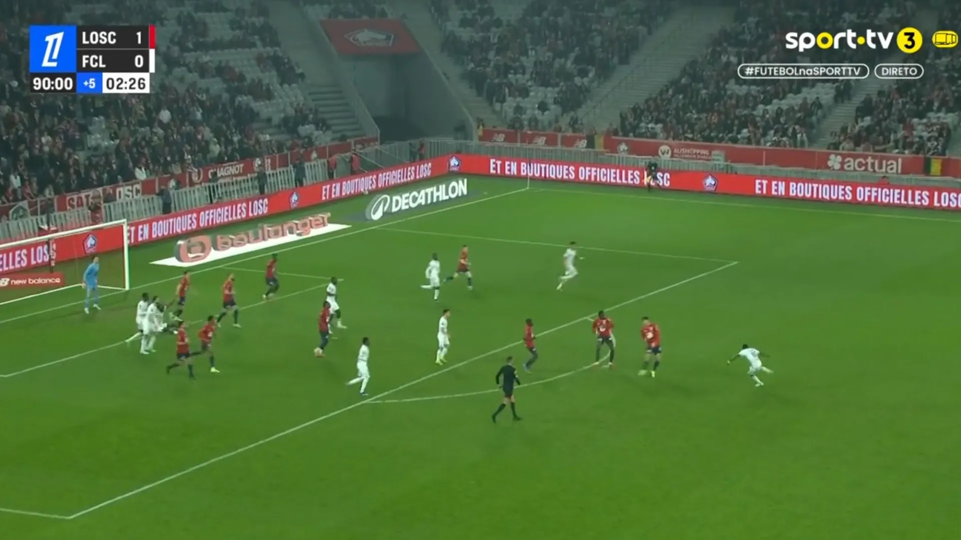 Oh là là. De França chega-nos um dos melhores golos do fim de semana