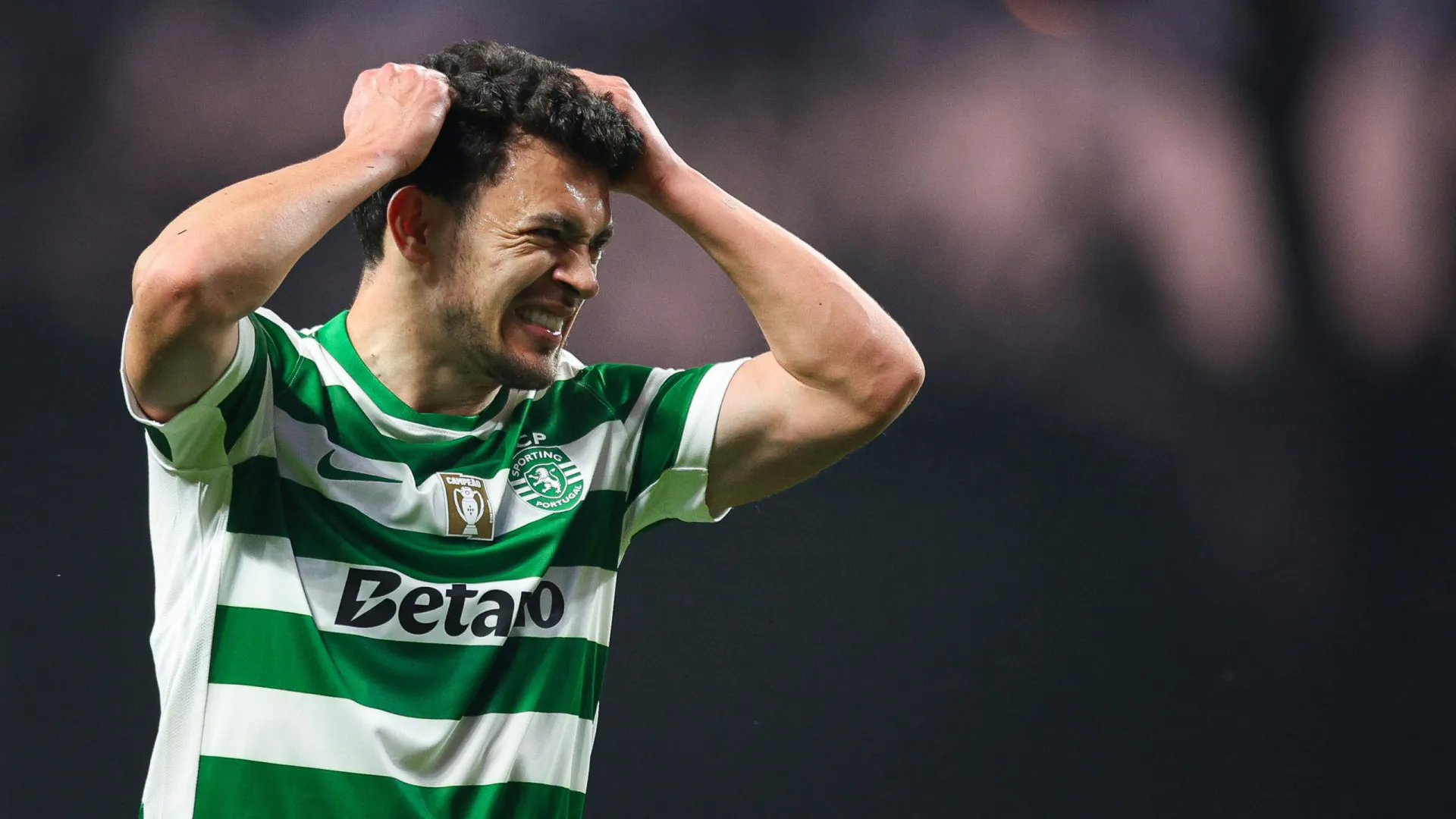 
                    Um Pote sem rendimento. Criativo em queda exibicional pelo Sporting
                