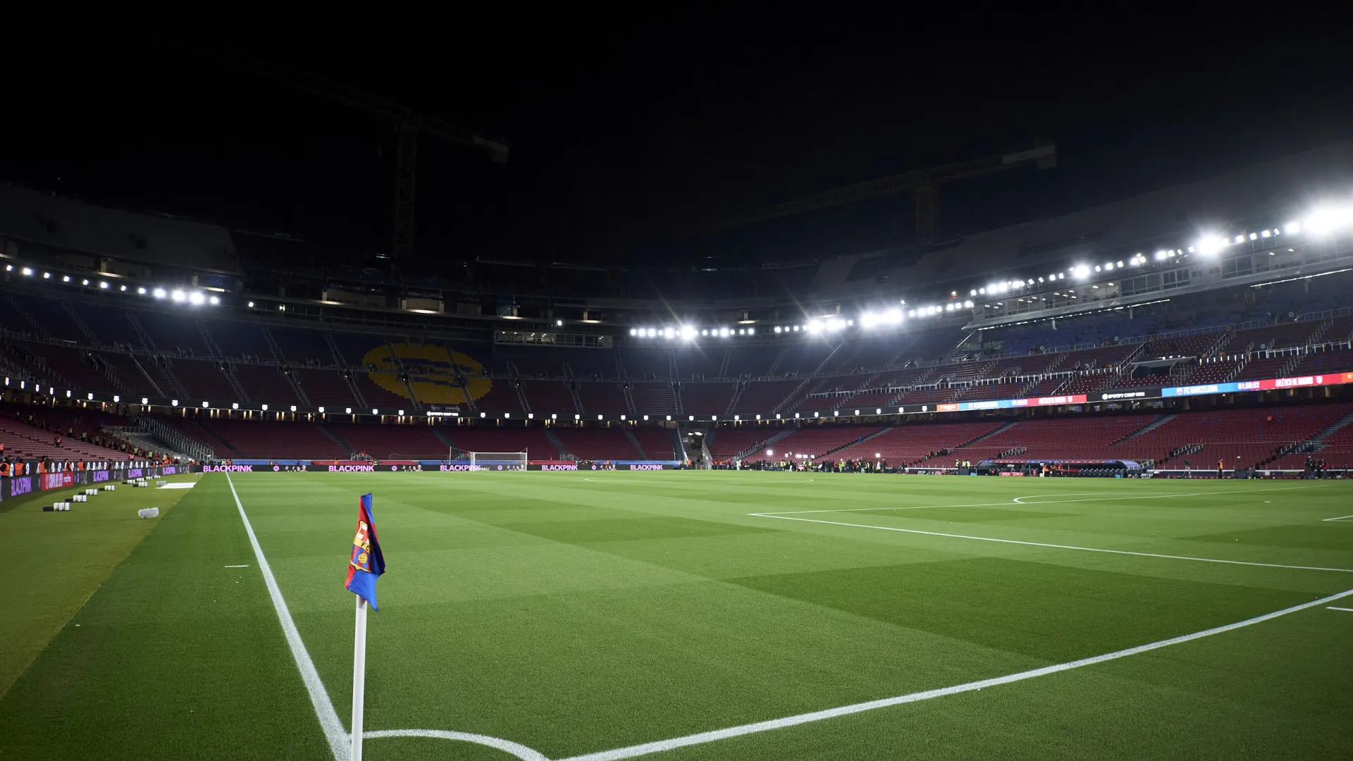 Novidades em Barcelona. Camp Nou pode ampliar lotação para 62 mil adeptos