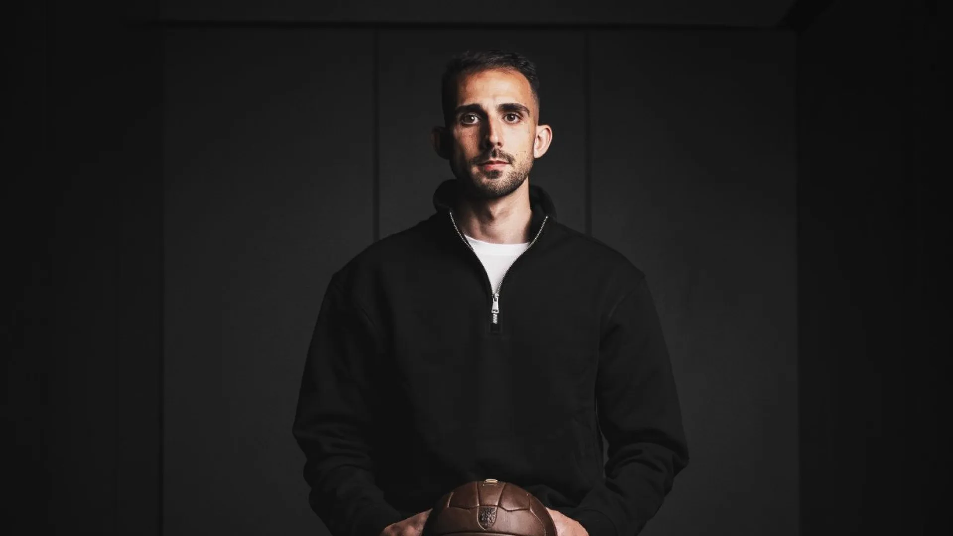 Gil Lameiras promete aplicar cunho no Vitória SC "sem pressão" europeia