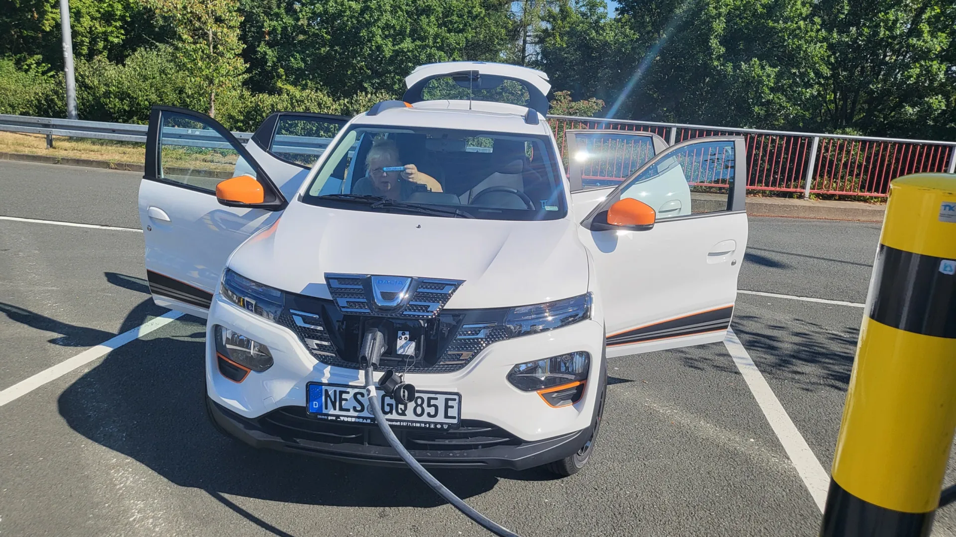 
                    Dacia planeia quatro novos carros elétricos em quatro anos
                