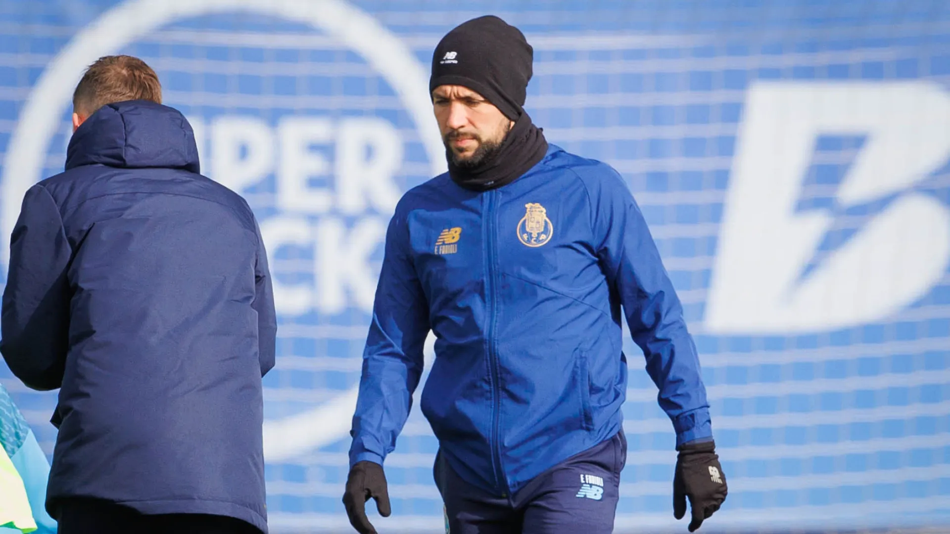 Sem Rodrigo Mora, Farioli chama três 'reforços' ao treino do FC Porto