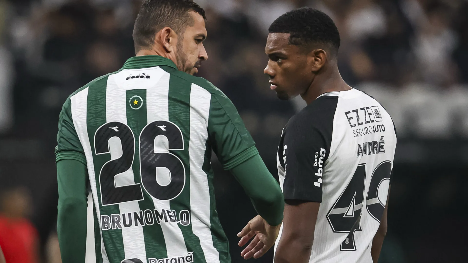 O rumor da semana: Entre Benfica e FC Porto, para onde irá André?