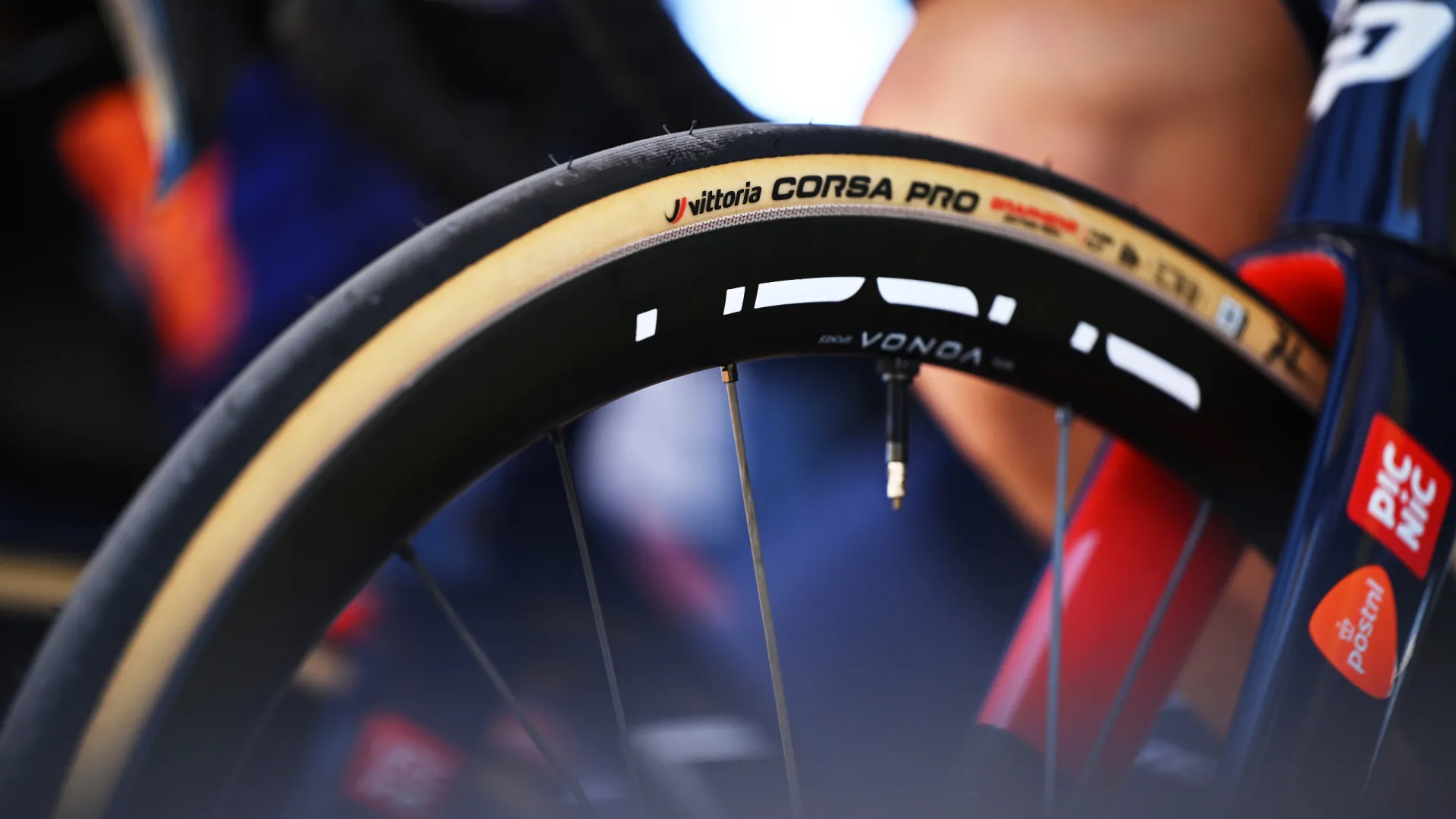 Ex-ciclista Raul Matias recebe a medalha de ouro de Castelo Branco