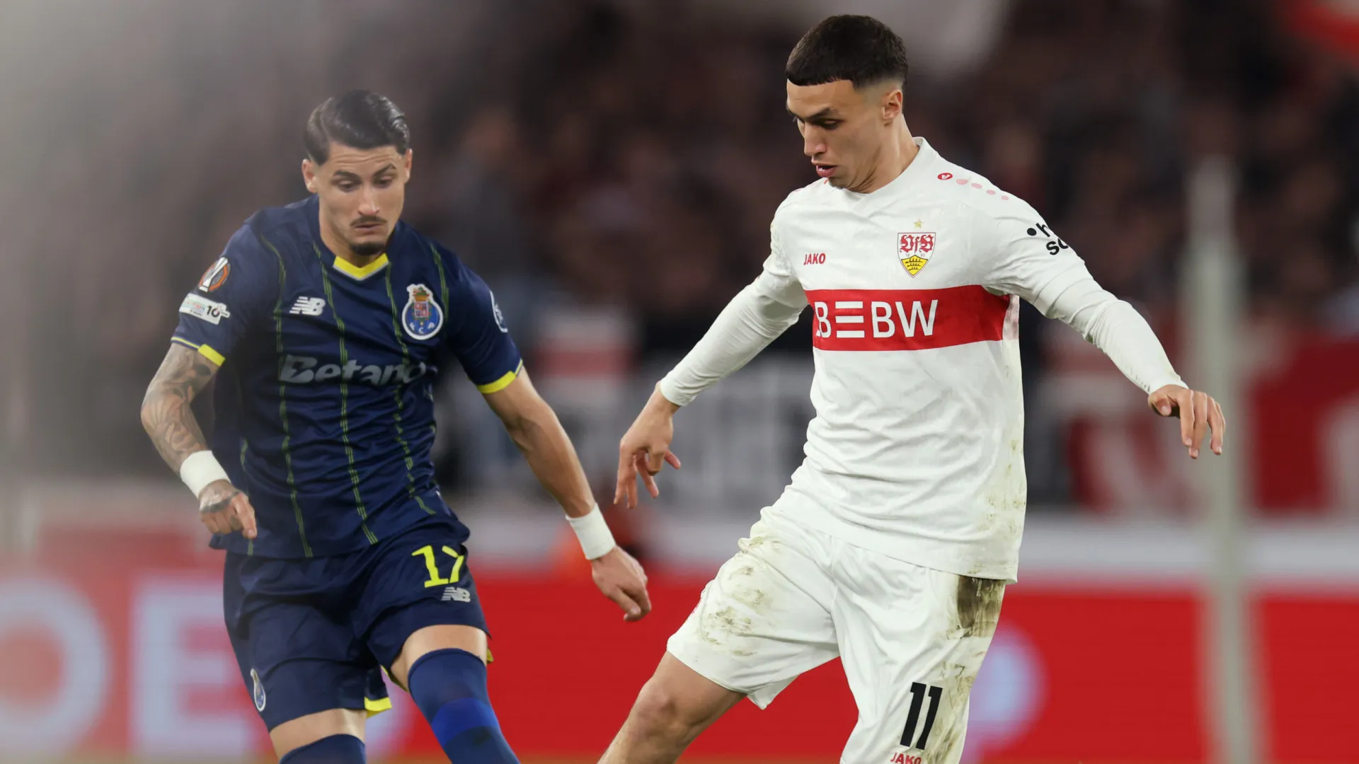 EM DIRETO: Intervalo no Estugarda-FC Porto