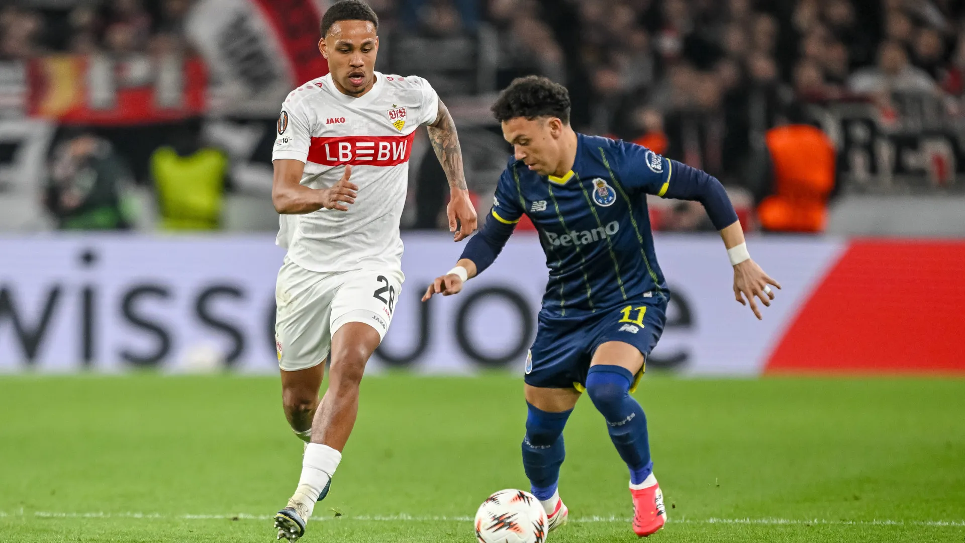 Pepê elogia Estugarda: "Têm uma qualidade absurda, jogadores muito bons"