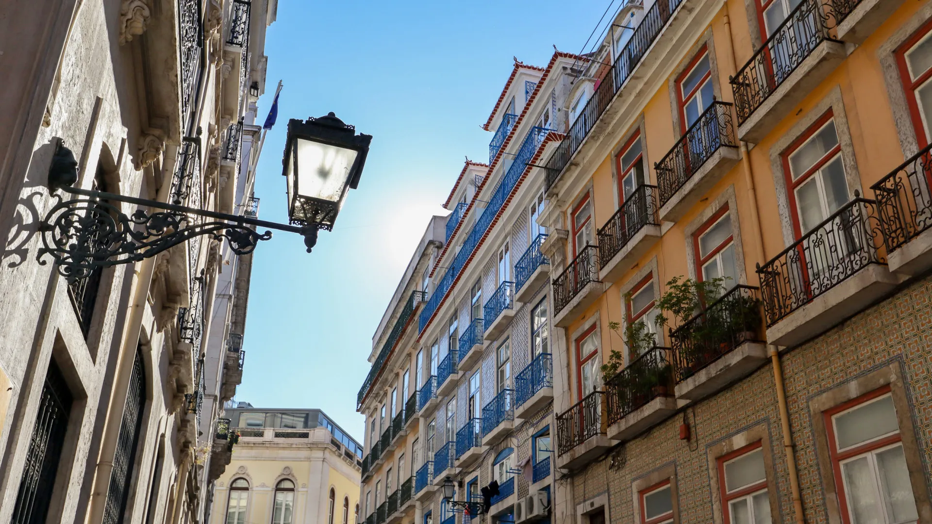 
                    Juros do crédito da casa desceram para 3,079% em fevereiro
                