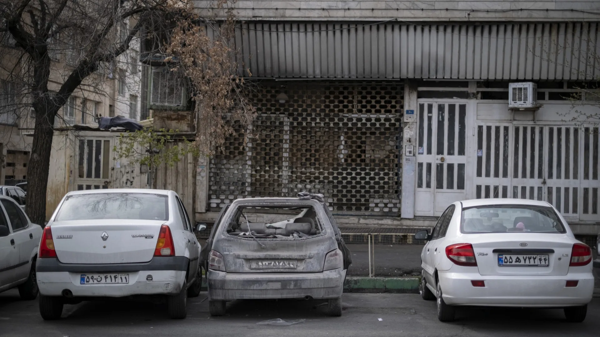 
                    Líder parlamentar iraniano declara Ucrânia como 