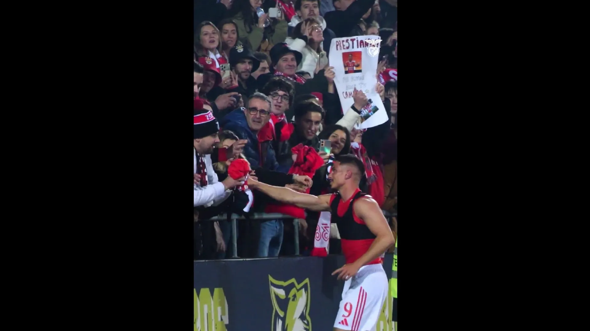 O gesto de Ivanovic depois de salvar o Benfica em Arouca