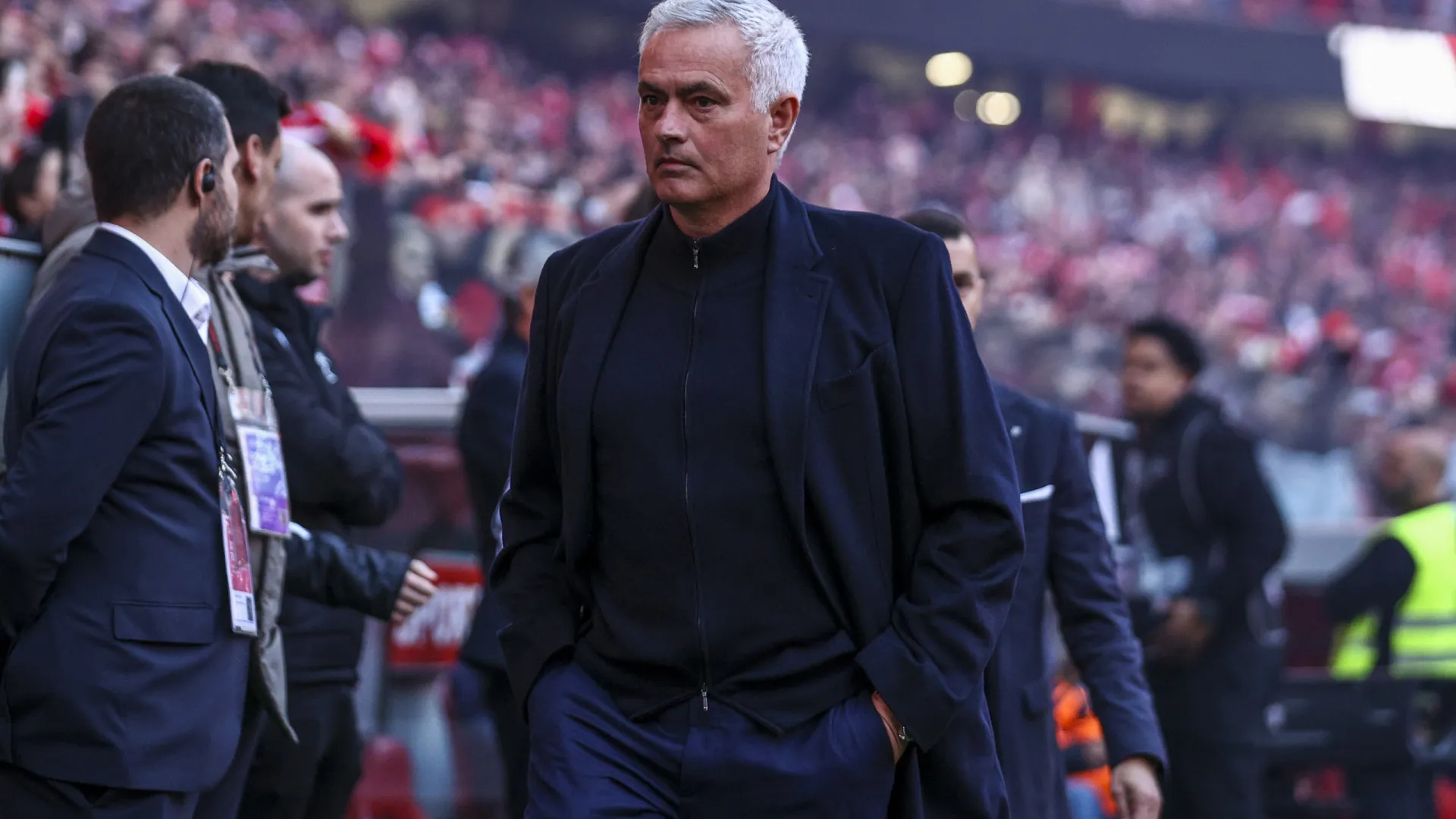 Mourinho lança miúdos do Seixal, mas apostar é outra história