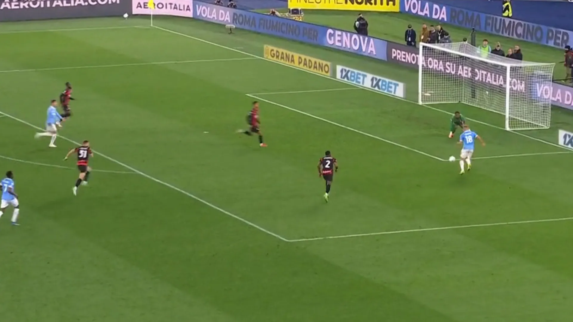 
                    Rápido e eficaz. Foi desta forma que a Lazio derrotou o Milan
                