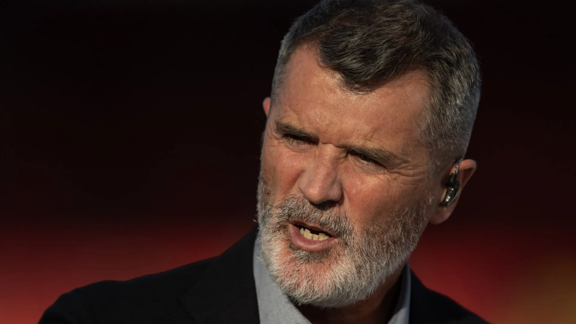 Roy Keane não está convencido com Carrick e sugere três nomes ao United